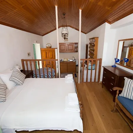 Apartment Kyklameno Studio No 2 Symi